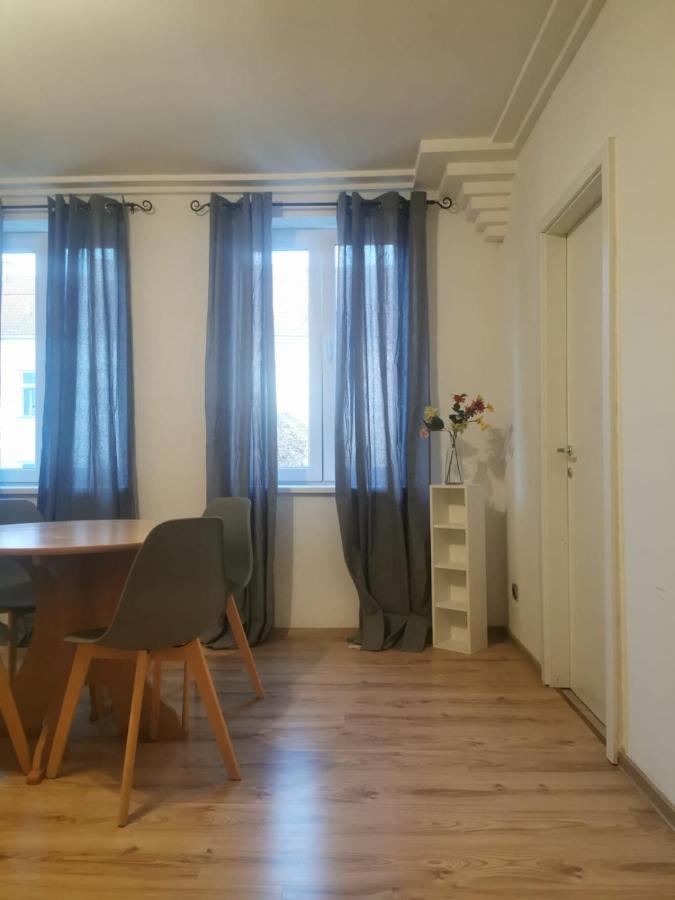 Appartement Beautiful, Spacious And Cheap à Vienne Extérieur photo